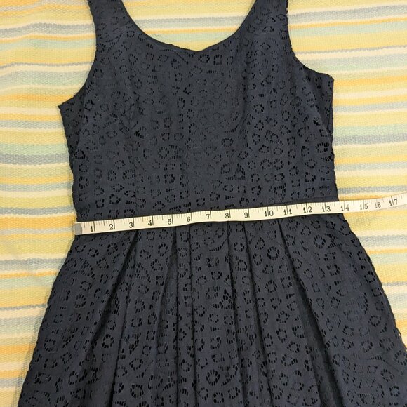 ⭐ J. Crew Navy Lace Dress Size 2 - Picture 10 of 14